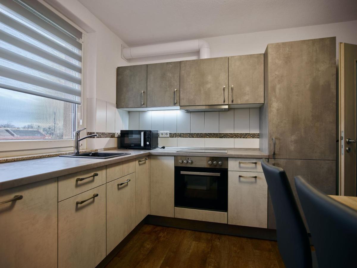 Gaeste- Und Ferienwohnung In Der Sportstadt Riesa Esterno foto